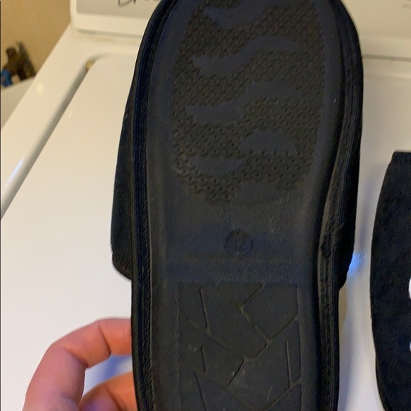 🔥5/25🔥 Coors Light Slippers - Picture 3 of 3